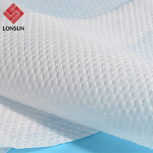 30% Viscose 70% โพลีเอสเตอร์ Crosslap Spunlace นอนวูฟเวนสำหรับผ้าเช็ดทำความสะอาดเปียก